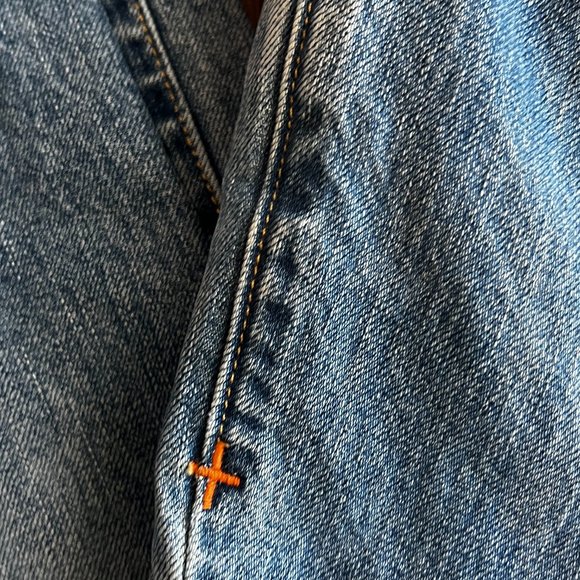 imogene + willie Lottie Anti-Boyfriend Jeans - Picture 16 of 16